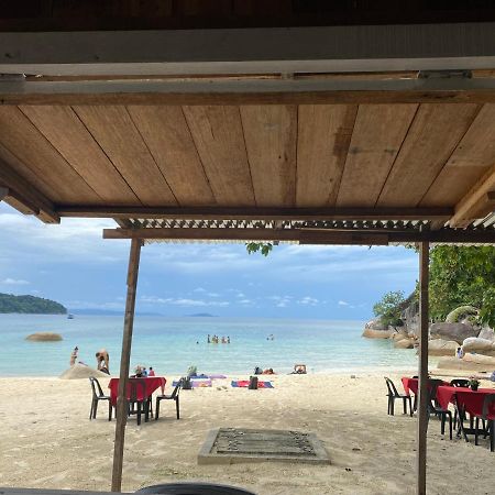 Empire Hotels & Resorts Kampong Pasir Hantu Luaran gambar