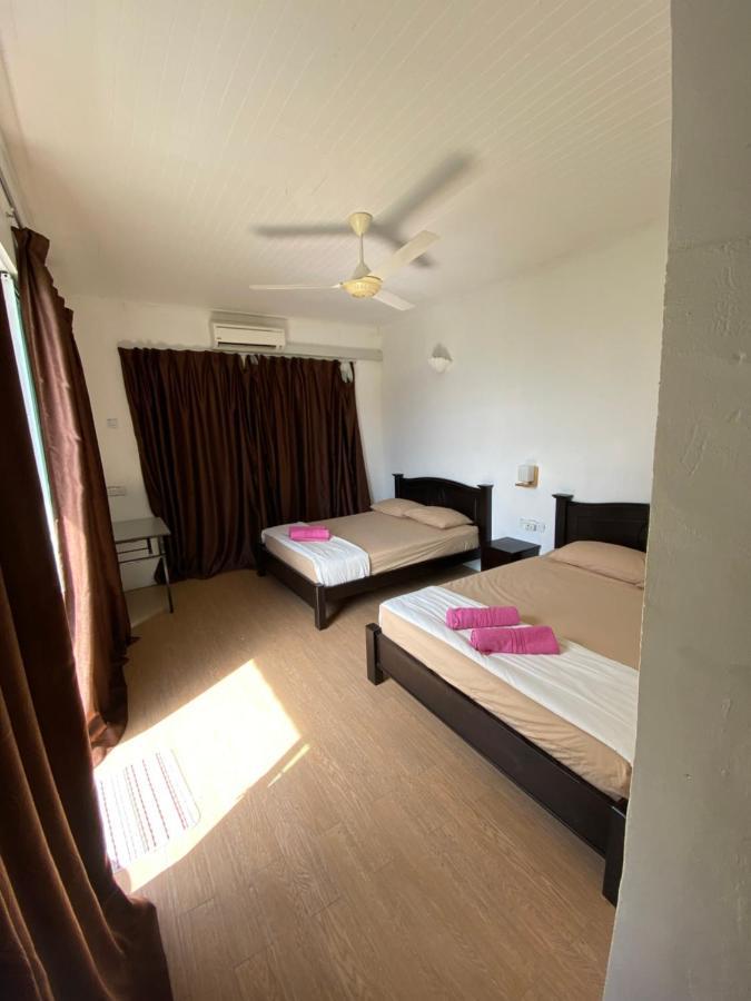 Empire Hotels & Resorts Kampong Pasir Hantu Luaran gambar